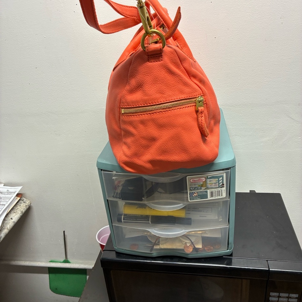 NWOT Fossil Erin satchel in watermelon pink leather - Picture 9 of 11